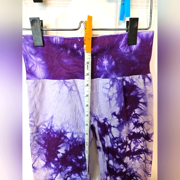 Purple Tie-Dye Women's Bumtastic Leggings! - Picture 6 of 13